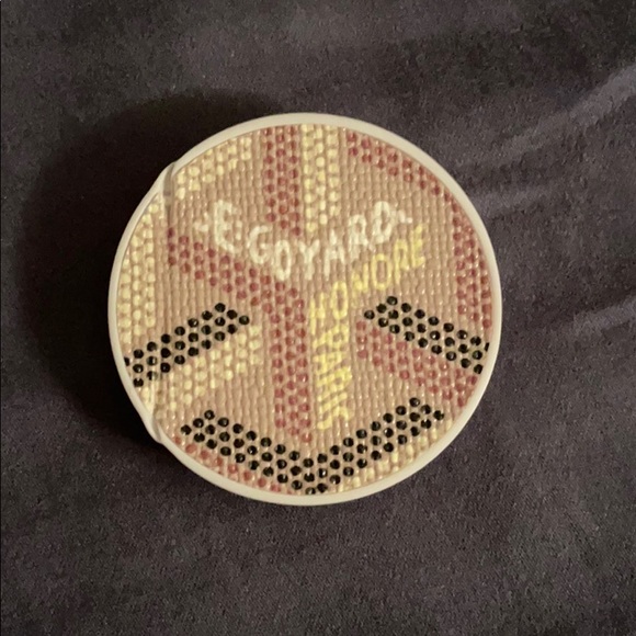 goyard popsocket